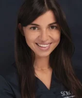 <small>Lekarz stomatolog </small>Adrianna Paluszkiewicz